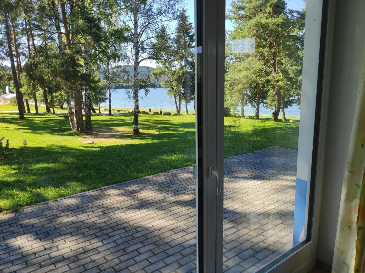 Апартаменты Lipno Riviera - Mysi V Bote Липно-над-Влтавой Экстерьер фото